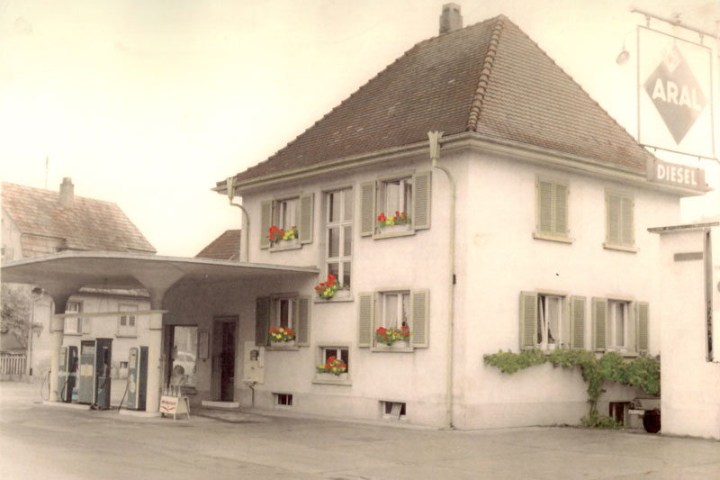 ARAL-Tankstelle mit Werkstattanbau – Gampp Haustechnik 1952